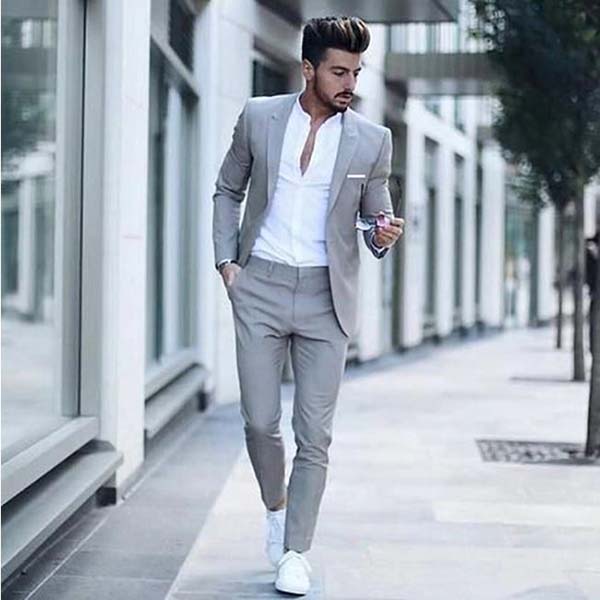 veste_costume_entier_porte.jpg